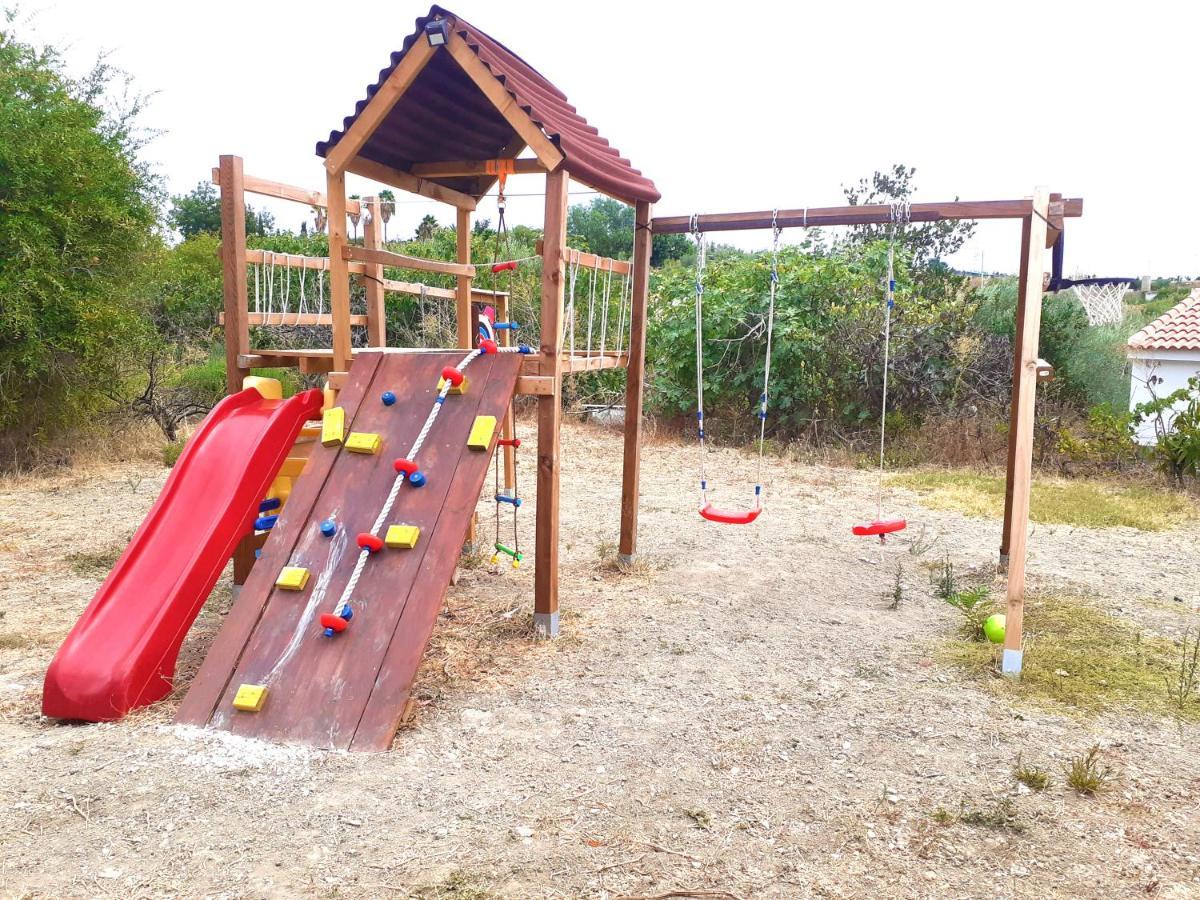 Casa Rural La Milla Verde มาลากา ภายนอก รูปภาพ